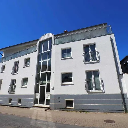 Roter Milan Appartement Rostock